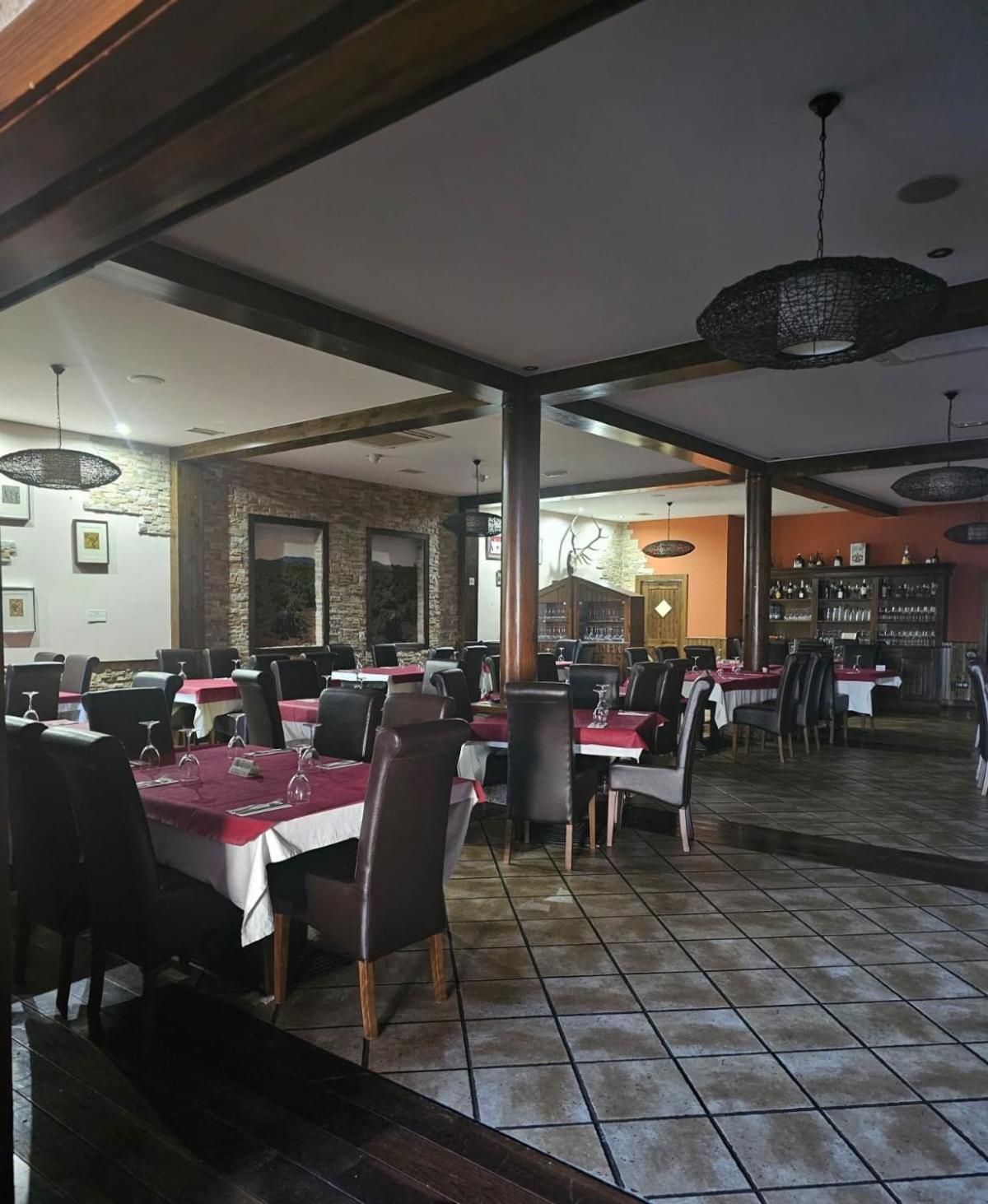 Hotel Restaurante El Patas Corral de Almaguer Esterno foto